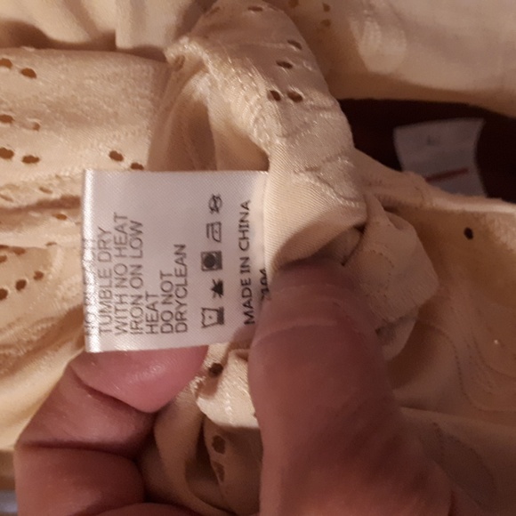 Blouse - Picture 5 of 8